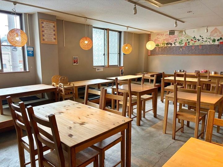 都野菜賀茂 京都駅前店の内観