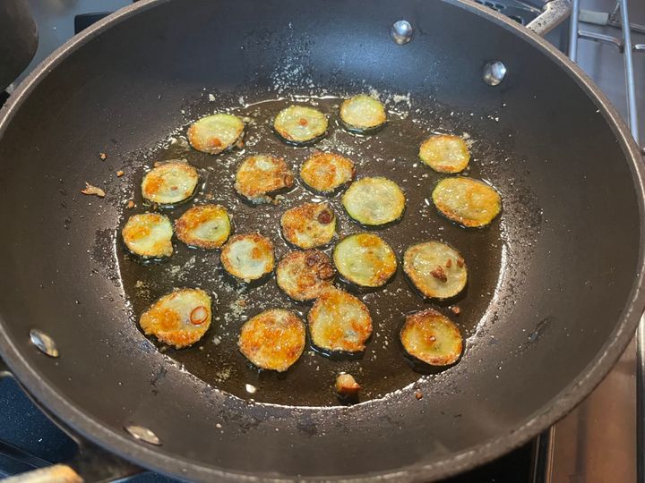 ズッキーニの揚げ焼き