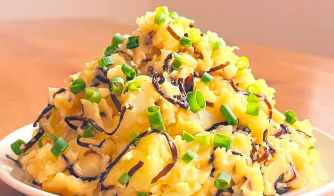【塩昆布はごはんにのせない！】じゃがいもはゆでずにレンチン「塩昆布ポテサラ」の作り方・なにもしたくない日のひらめきレシピ4の画像8