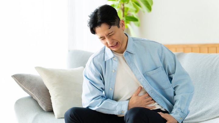 食中毒とみられる症状が出たときに薬を飲んでもOK？（画像はイメージ）