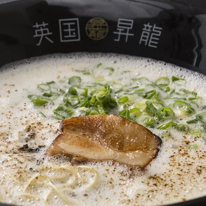 豚骨脂泡ラーメン