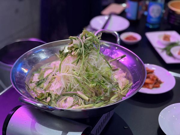 【東京都品川区】韓国料理＆カラオケバー「アッパオンマ」で、サッカー・鈴木武蔵選手のイベント開催！