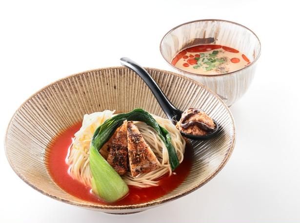 「冷やし担々つけそば」(1600円) 撮影＝EDWARD.K