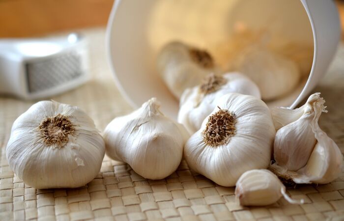 『芽が出たにんにく』はNGじゃない！そのまま捨てちゃう前に。意外と知らない豆知識