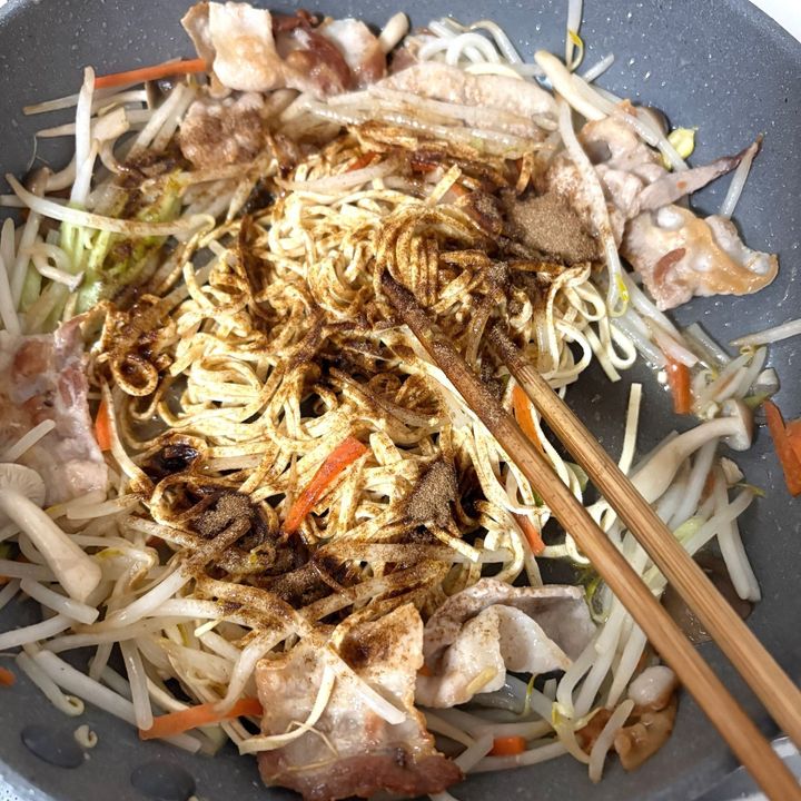 豆腐から作った麺が予想以上に美味しかった◎焼きそばと冷やし中華で実食！