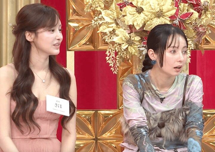 【映像】足立区キャバ嬢、抜群プロポーションの“コスプレショット”
