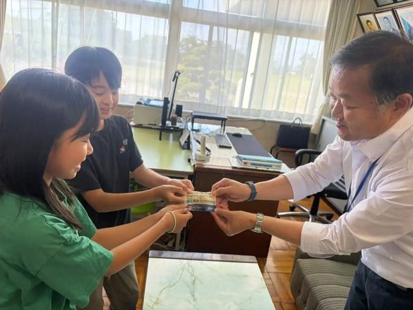 【福島県】「太郎庵」が、余剰パッケージを活用して会津管内17市町村の小中学生にお菓子を配布