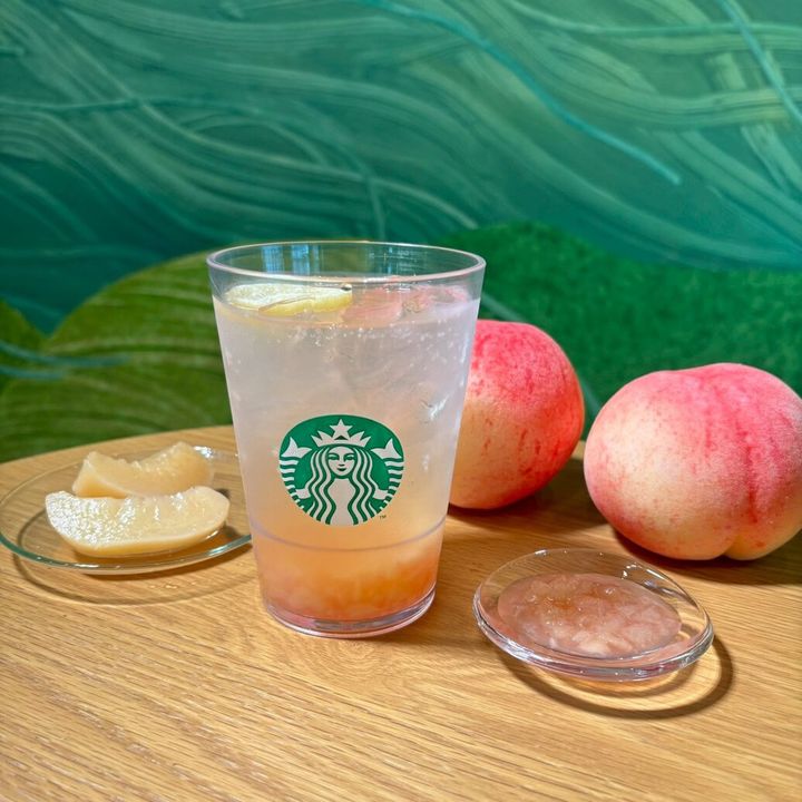 スタバ チラックス ソーダ ピーチ