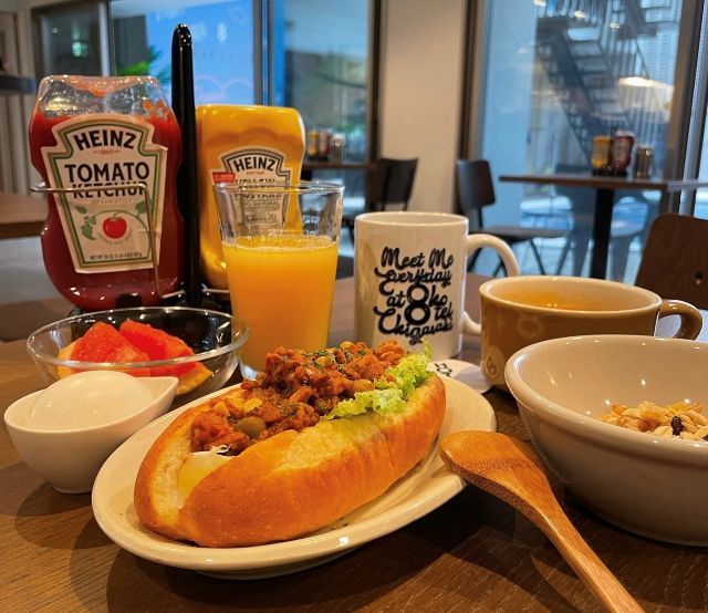 ホットドックやドリンク