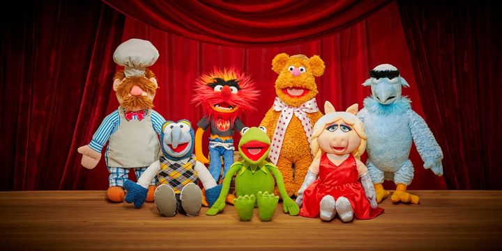 『ザ・マペッツ』のぬいぐるみが登場