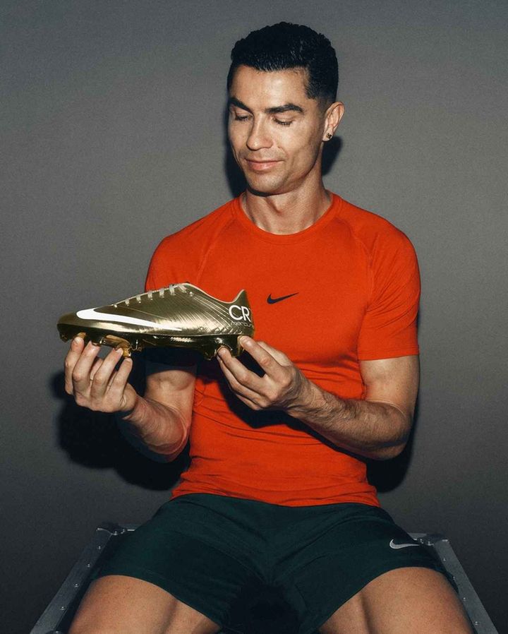 画像2: Nike CR7 x Mercurial Superfly RGN SE “Metallic Gold Star”