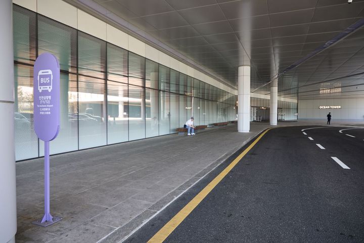 仁川空港発のバスはインスパイアリゾート内の2つの停留所に停車します。アリーナへ向かうなら、「オーシャンタワー」での降車が便利
