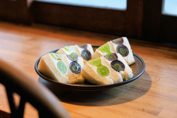 「季節のフルーツサンド」1320円