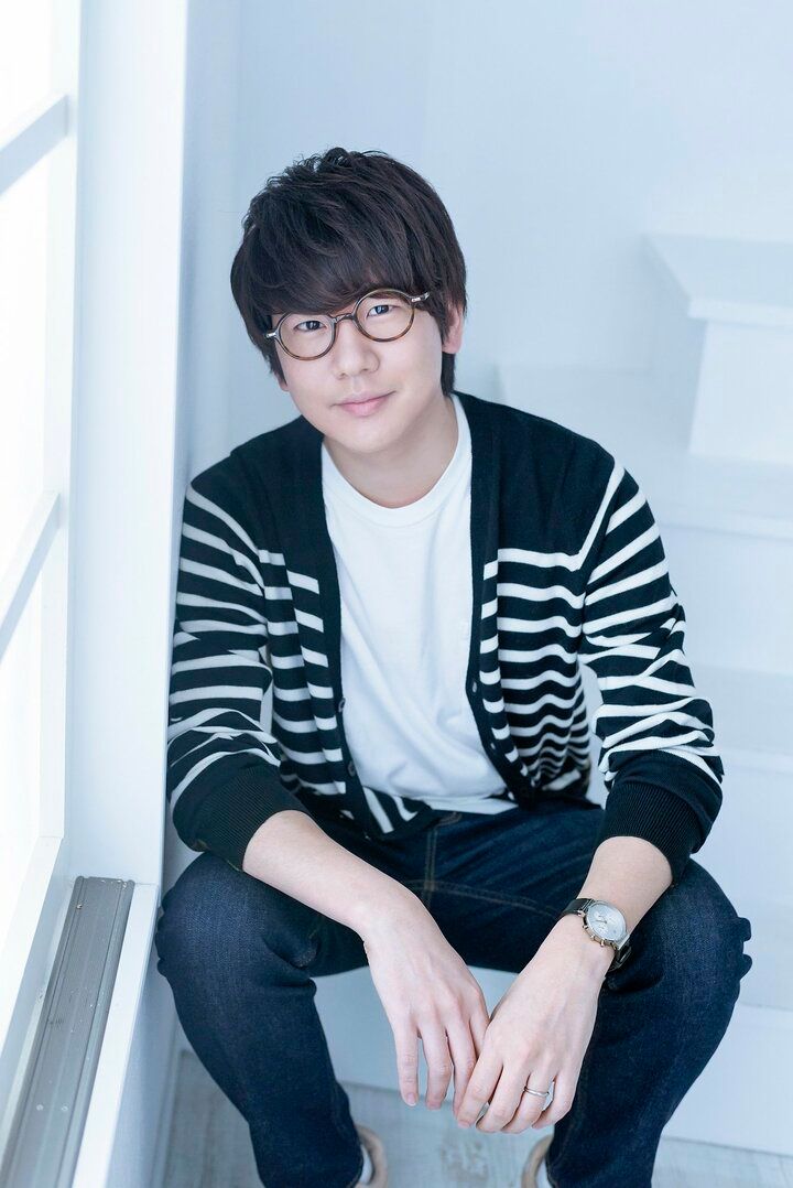 【写真・画像】「奥さん凄すぎ」声優・花江夏樹の35歳を祝う妻の手作りタルト&娘の歌声が話題「ナツキ呼び可愛い」 1枚目
