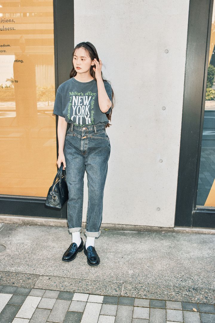 Tシャツ×デニムは風合いのある黒を選ぶとこなれる！【FUDGE 7月号連動企画-夏だから、ブラック！ | DAY 10】