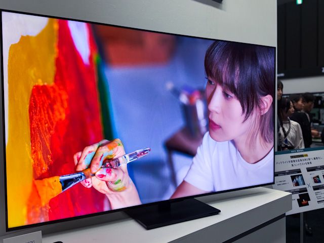 ミニLEDモデルのフラッグシップ「W97Cシリーズ」のデモ映像