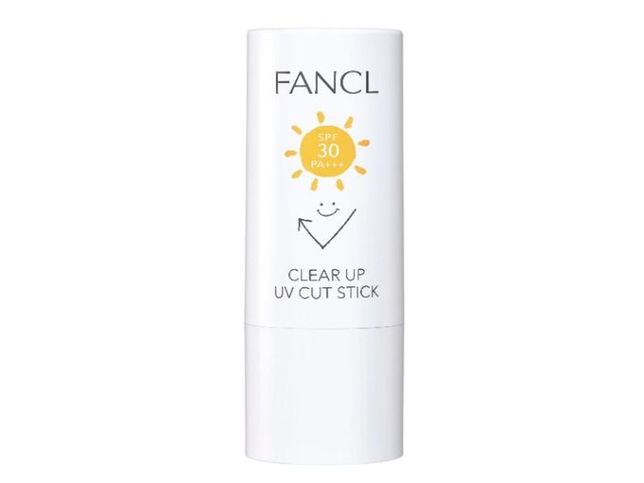 画像: FANCL クリアアップ UVカットスティック 15g ¥1,540（ファンケル） ◾️SPF30/PA+++ ◾️フェイス・ボディ用 ◾️石鹸オフ 出典：ファンケル