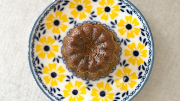 「紅茶味強め」「最高」【ファミマ】話題コラボのスイーツが上品＆美味