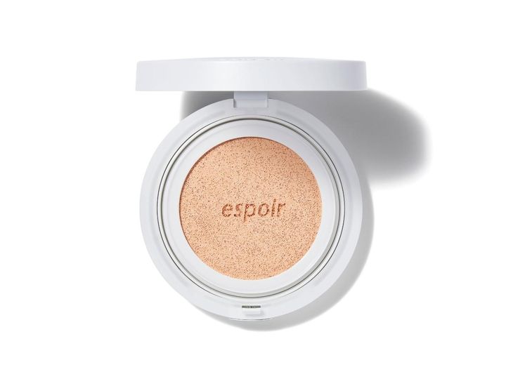 画像: 【espoir】「シルクスキンレイヤークッション」13g ¥2,970（税込・編集部調べ） 出典：アットコスメ