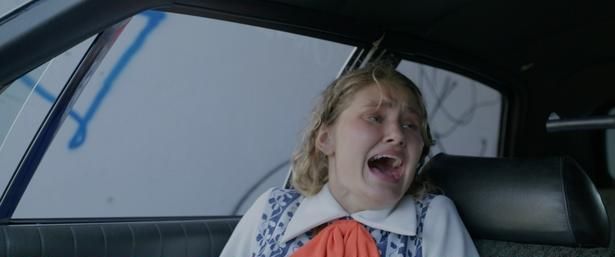 6名の女子学生がエドの犠牲に… [c]2024 Crappy World Films, Inc.