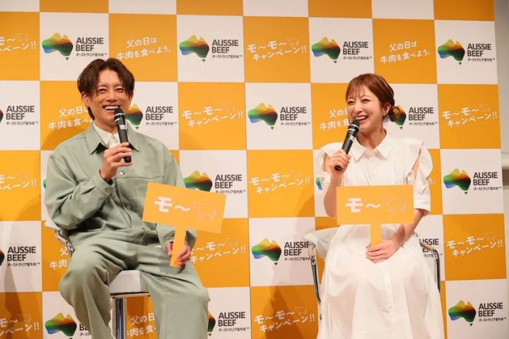 杉浦太陽さんと辻希美さんが登壇したオージー・ビーフPR発表会