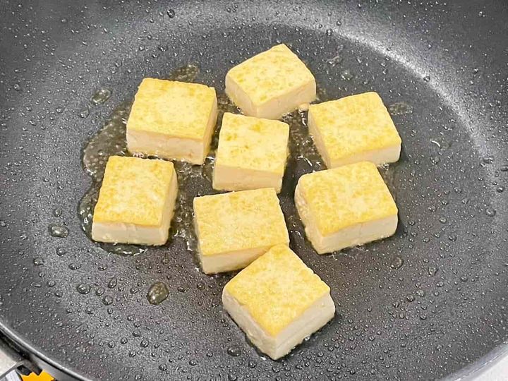 小松菜と豚肉の中華風ピリ辛炒め