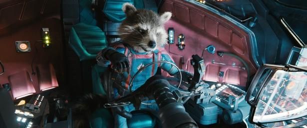 【写真を見る】悲しい過去を背負ったロケットも…ジェームズ・ガンの動物への優しいまなざしをプレイバック(『ガーディアンズ・オブ・ギャラクシー：VOLUME 3』) [c] Marvel / © Walt Disney Studios Motion Pictures / Courtesy Everett Collection
