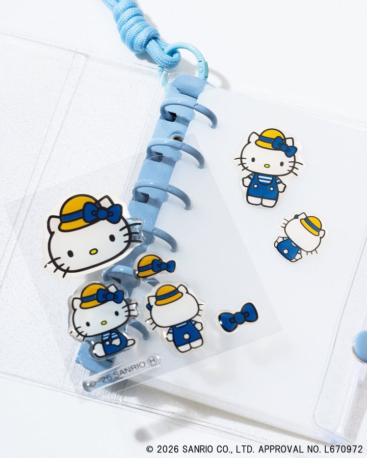 リンネル8月号「ハローキティ」麦わら帽子のハローキティ ミラー付きリンゴキルティングポーチ ＆ぷっくりシール