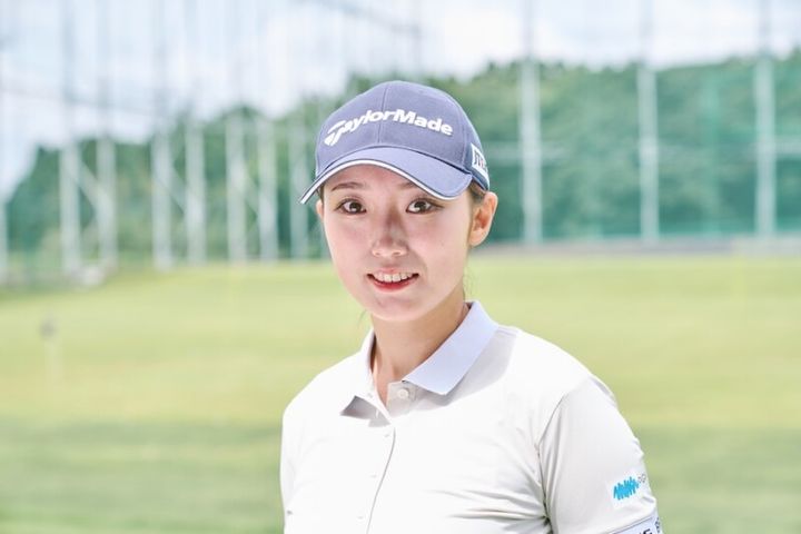 距離を打ち分けるコツは″ボール位置”だけ！カンタンに寄せる方法を女子プロが解説