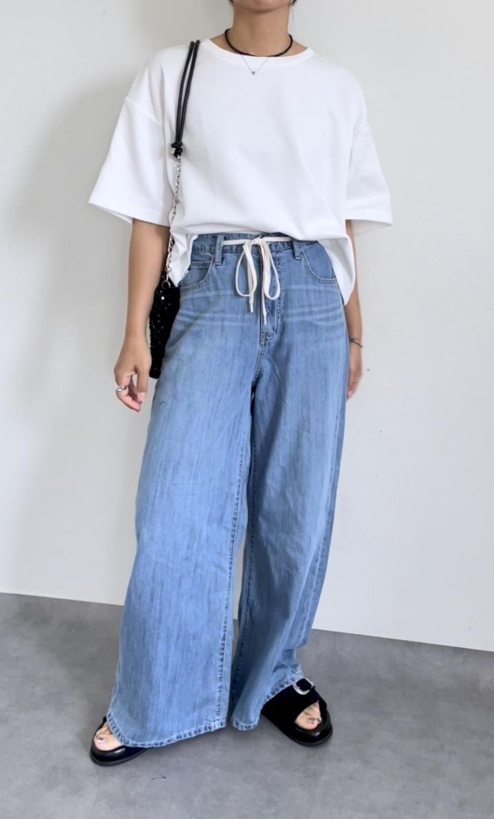 画像: デニムに合わせても