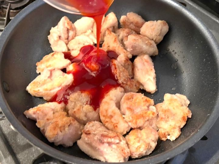ごきげんヤンニョムチキン