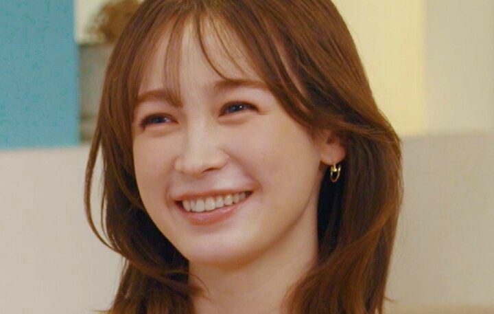 【写真・画像】第一子妊娠中・藤井サチ（29）、理想の家庭像を明かす「ドラマでそういうの見て「本当にこんな家族いるのかな？」って思ってたけど」父はルイ・ヴィトンジャパンの元社長 1枚目