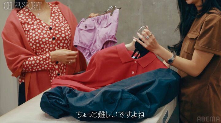 【写真・画像】「ヤバい。歩けない…」神田うの、ブランド提供の衣装が合わずに苦しむインフルエンサーにピシャリ「自分がサイズを合わせるの」 2枚目
