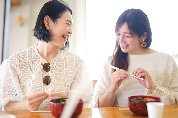 2位「状況に応じて」3位「あまり人付き合いしない」【あなたの理想の人間関係とは？】「広く浅く」はわずか1割！489名が求める深いつながり