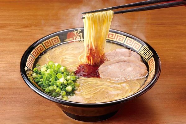 【福岡県福岡市】一蘭の小戸店とキャナルシティ博多店に新トッピング「博多湾産 姪浜あられ海苔」登場