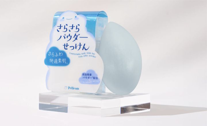 すっきり快適なめらか素肌へ洗い上げるボディ用『さらさらパウダーせっけん』550円（税込）