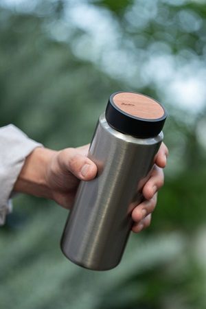 “グランデサイズ”が入るコーヒー専用ボトル「DRINK BOTTLE MOKU COFFEE 500」