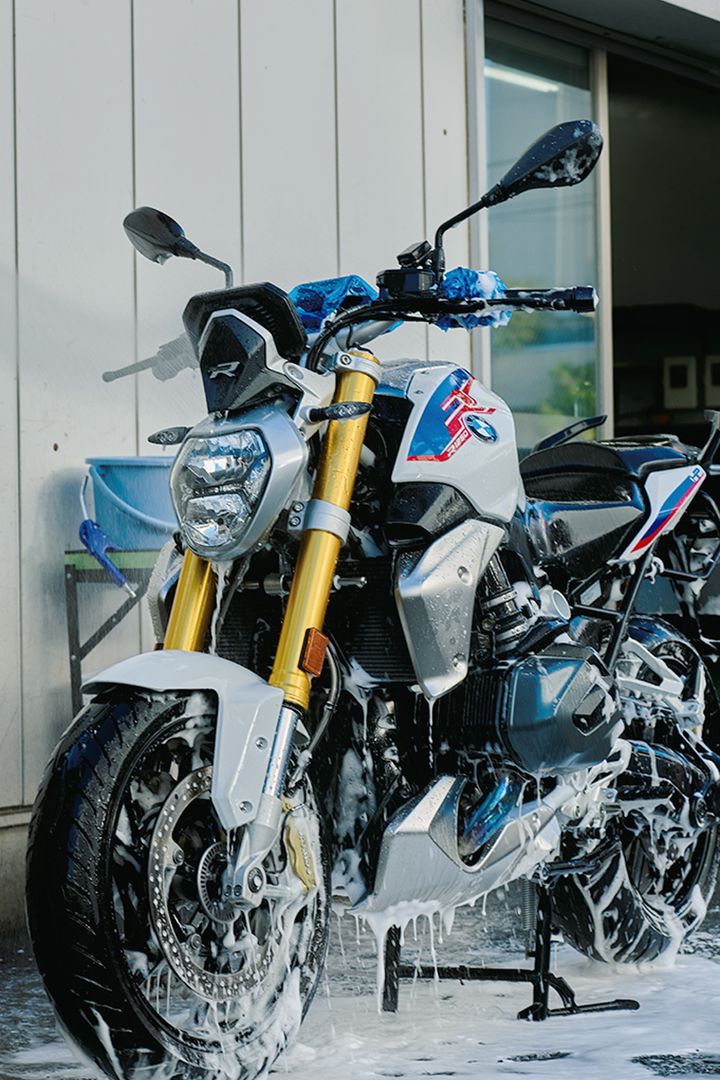 きれいにするだけじゃない！愛車の寿命を伸ばしトラブルを防ぐ「触る点検」のすすめ｜メンテナンス入門ガイド