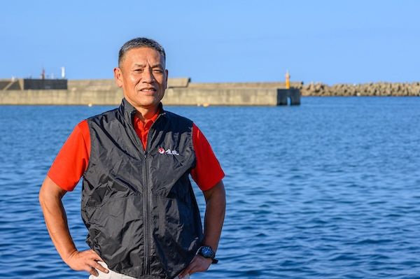 京丹後の地魚卸「魚政」が“フレンチ魚だし”で味わう新感覚漬け丼・カルパッチョを発売