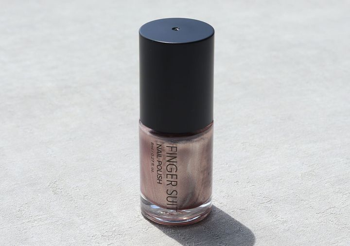 フィンガースーツのネイルポリッシュ「PETAL GLOW」のボトル単体