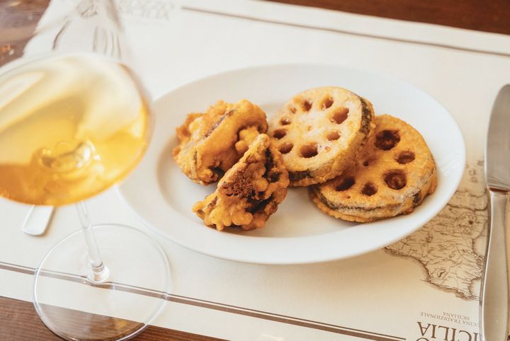 『ROZZO SICILIA（ロッツォ シチリア）』の野菜のフリット盛り合わせ｜宇賀なつみ「ほろ酔いおつまみ」