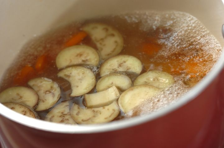 夏野菜の豚汁の作り方1