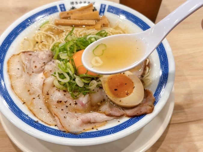 博多中華そば 幸ノ助 住吉本店 淡麗旨塩中華そば