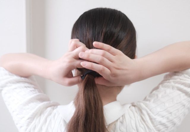 ゴム1本でつくるヘアアレンジ
