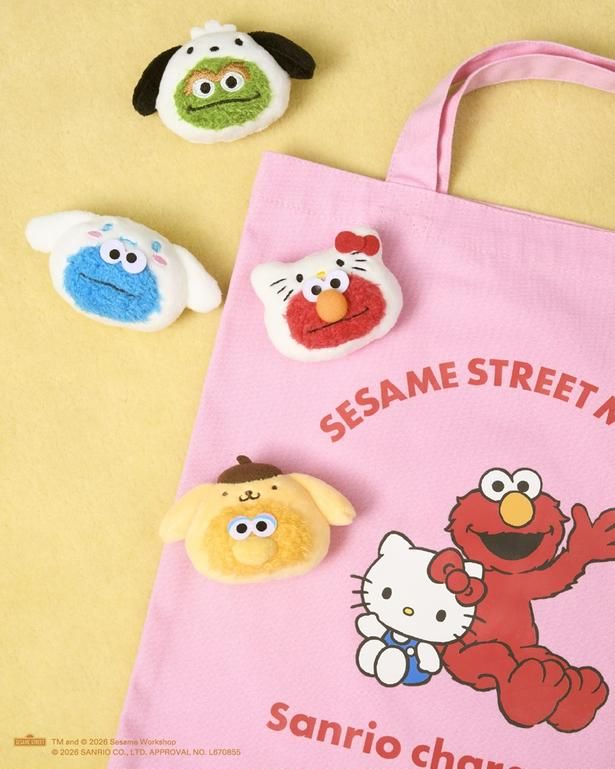 「ぬいぐるみバッジ」(全4種／1650円)は、ジャケットの胸元やバッグにちょこんと付けたいワンポイント