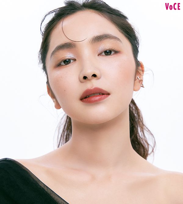 内野七星さん