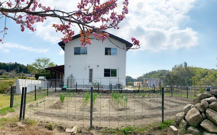 何度でも『畑』に感動してしまう理由。突然見知らぬモノが20本も！？⇨奇跡と感動にたくさん出会える♡