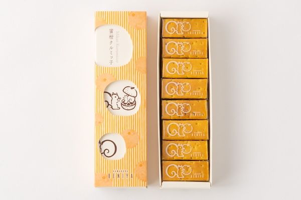鎌倉紅谷の代表銘菓「クルミッ子」の新商品。温州みかんを使った「蜜柑クルミッ子」発売