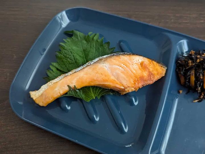 セリア 食パン皿 使用例