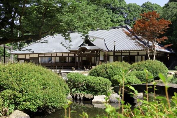 【東京都町田市】『鶴川香山園』で庭園ライトアップがスタート！和食レストランからも鑑賞可能